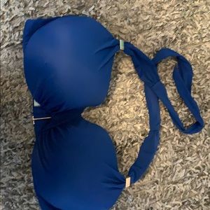 Victoria’s Secret bikini top size 38DDD